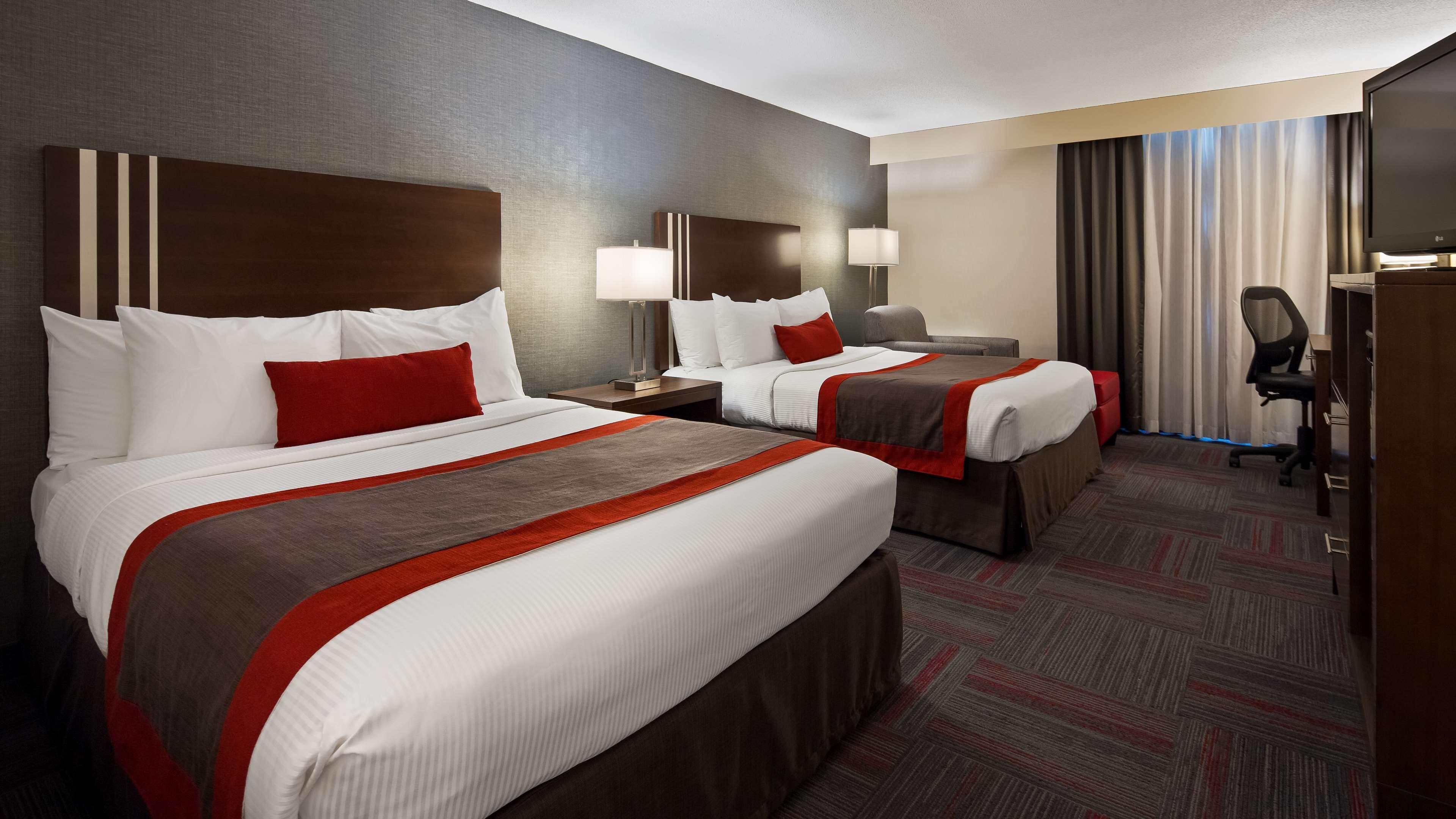 Best Western Plus Toronto Airport Hotel Місісаґа Екстер'єр фото