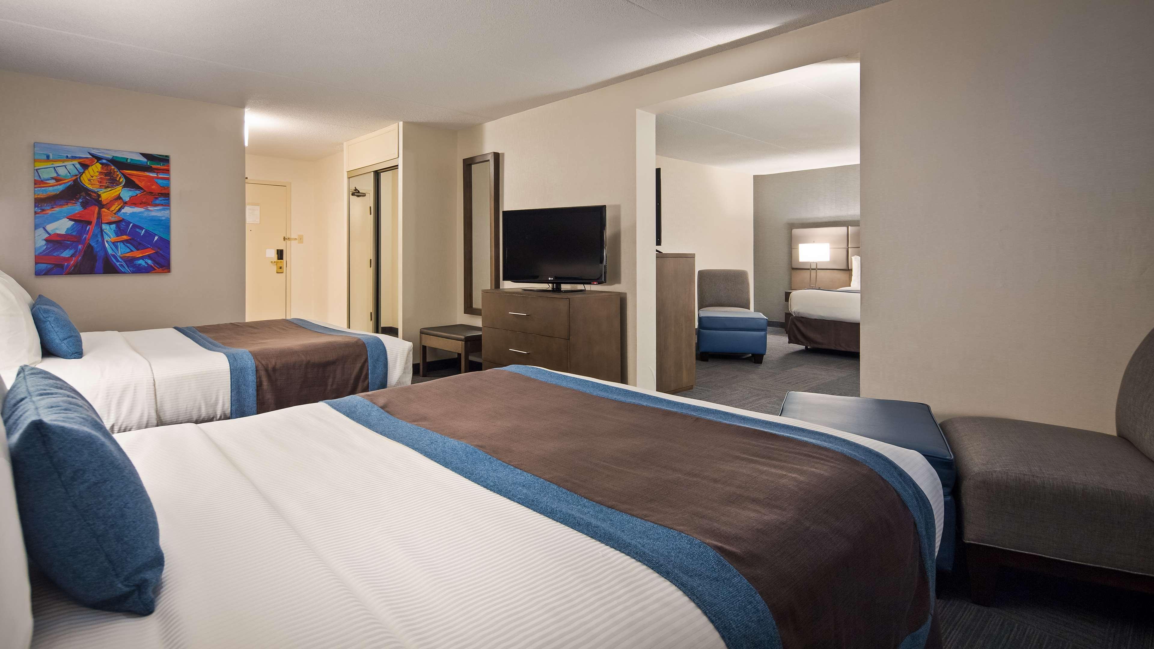 Best Western Plus Toronto Airport Hotel Місісаґа Екстер'єр фото