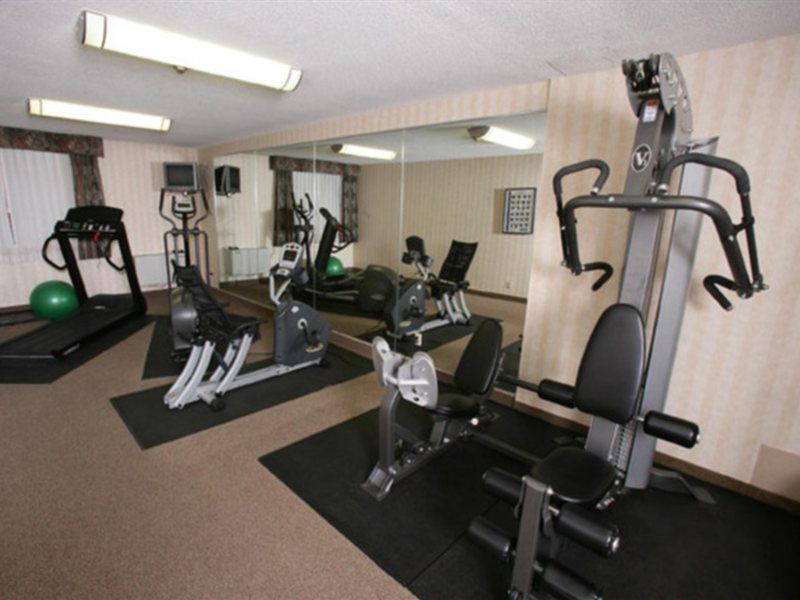 Best Western Plus Toronto Airport Hotel Місісаґа Екстер'єр фото